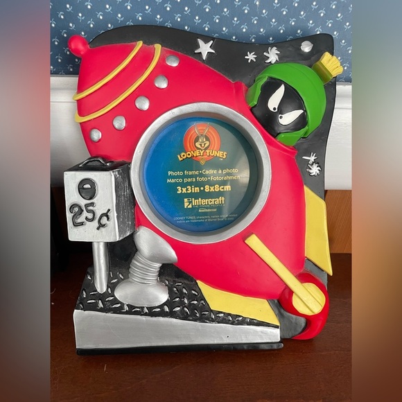 Marvin the Martian Picture Frame Looney Tunes - Picture 1 of 1
